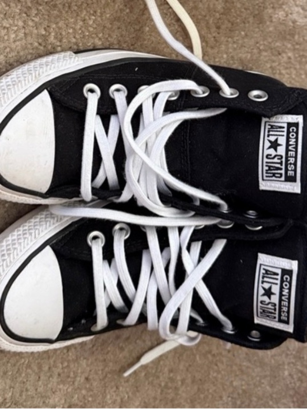 Converse - Picture 6 of 7
